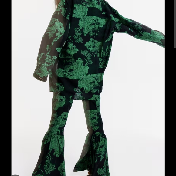 *LAST CHANCE* White Lotus x H&M patterned pants green and black NWT Size 4 - Picture 7 of 14